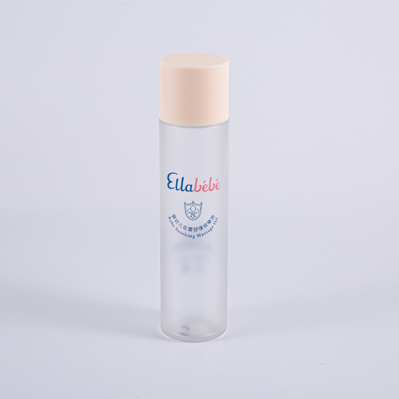 Kosmetik: Verwenden Sie eine 150-ml-PET-Kunststoff-Tonerflasche mit Schraubverschluss
