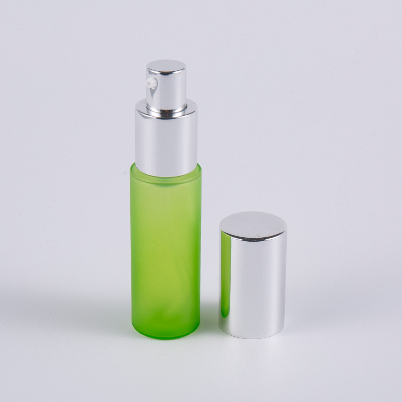 Green Frost 20 ml 30 ml PET PETG runde, dickwandige Lotionsflasche mit Pumpe Green Frost 20 ml 30 ml PET PETG runde, dickwandige Lotionsflasche mit Pumpe