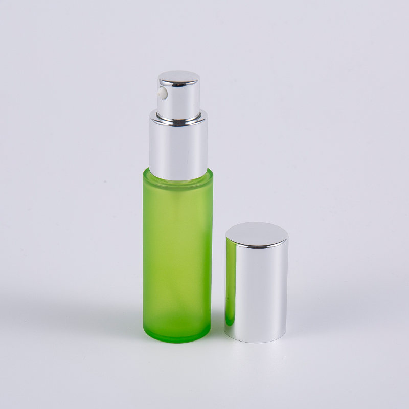 Green Frost 20 ml 30 ml PET PETG runde, dickwandige Lotionsflasche mit Pumpe Green Frost 20 ml 30 ml PET PETG runde, dickwandige Lotionsflasche mit Pumpe