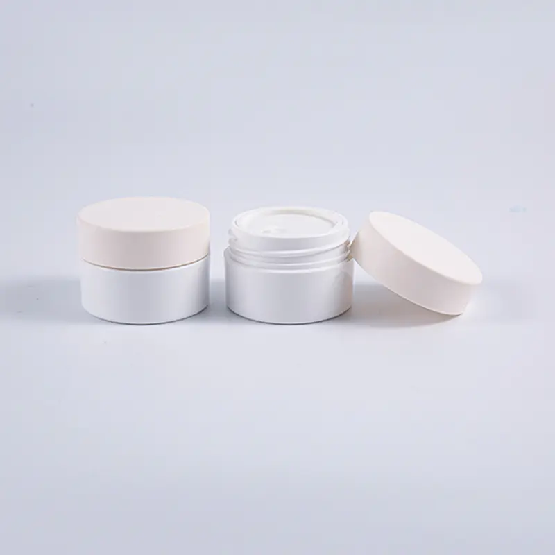 Weißes, rundes 10-g-Cremeglas aus PETG