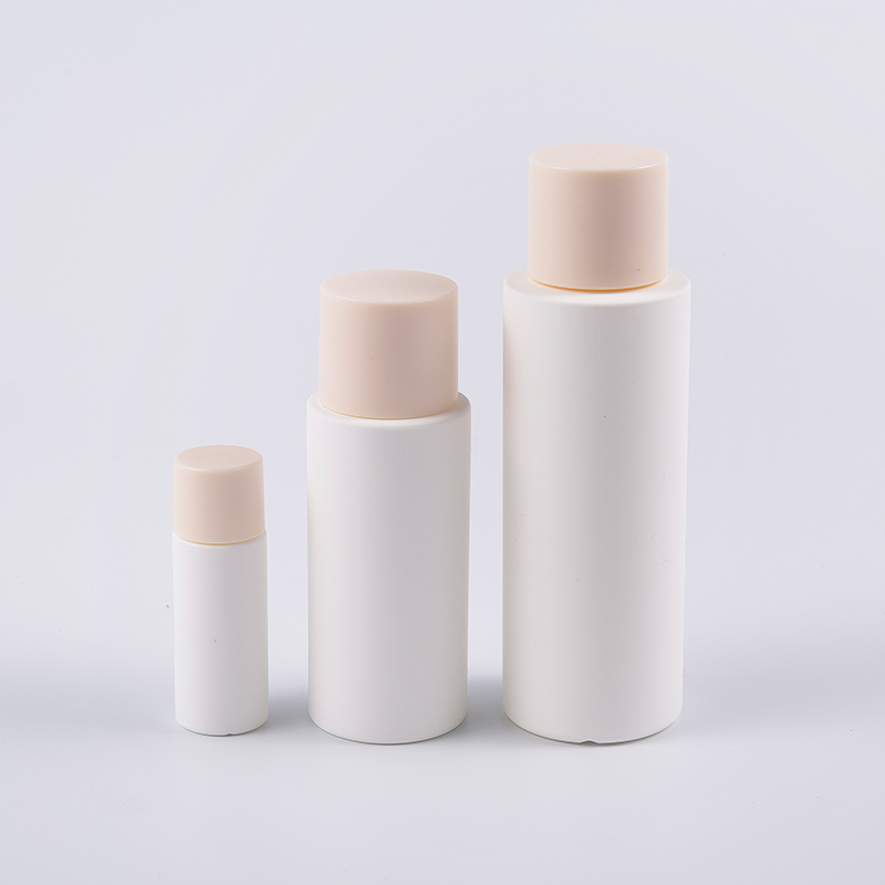 10 ml PE-Flasche für weichmachende Lotion mit Klappdeckel, kompakter Kosmetikbehälter in Reisegröße für Hautpflege und Toner