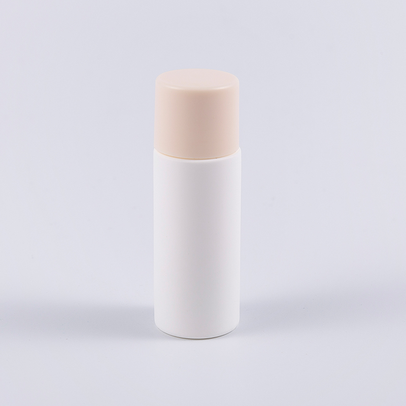10 ml PE-Flasche für weichmachende Lotion mit Klappdeckel, kompakter Kosmetikbehälter in Reisegröße für Hautpflege und Toner